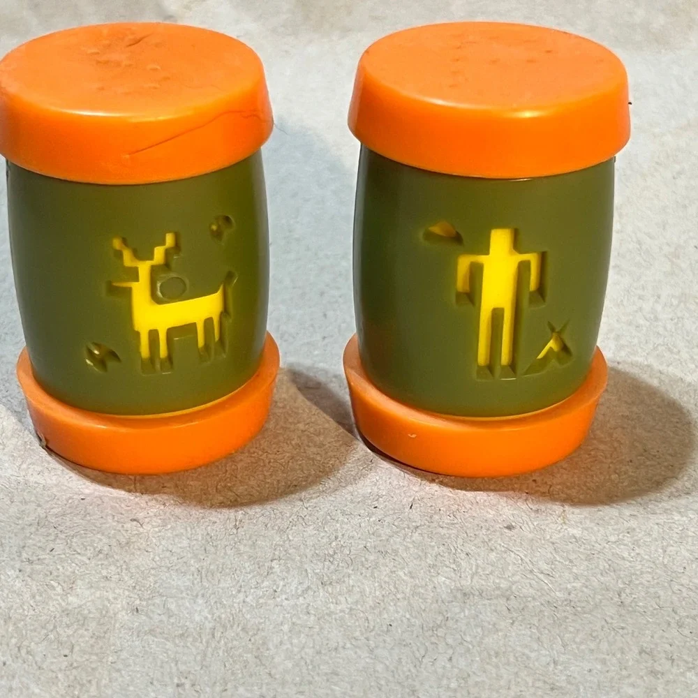 St. Labre Indian School Salt and Pepper Shakers Orange Green Vintage Deer